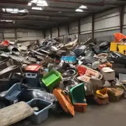 我们是否可以将废旧家具送到当地垃圾站或处理中心来进行回收和再利用呢？