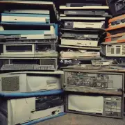 在将旧电脑送到电子垃圾站之前如何清洁？