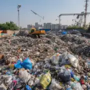 在城市里有没有专门处理废弃物的地方可以将垃圾送到那里进行分类和再利用呢？