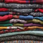 如何将旧毛衣或织物捐赠给慈善机构？
