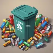 第一题如何将废旧电池放入垃圾桶中？