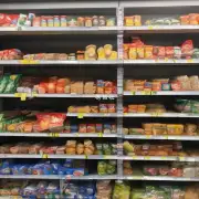 在超市里购买了过期或即将到期的食物后应该怎么进行处理？是否可以直接扔掉或者如何正确地处置它们呢？