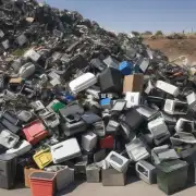如果你拥有一些金属或玻璃材料制成的产品是否可以将其送往电子废物收集点来进行回收利用呢？
