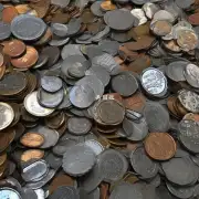 当地政府是否支持并鼓励居民将废弃硬币进行兑换呢？如果是的话为什么选择这个方式作为解决资金短缺的方法？