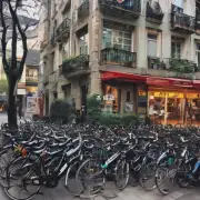 在城市里你发现什么地方可以容易找到自行车租赁点吗?