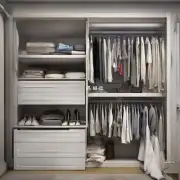 衣橱里的衣服怎么处理?
