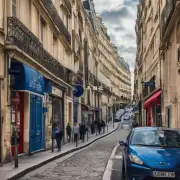 在法国巴黎市中心最著名的大街是哪一条街?
